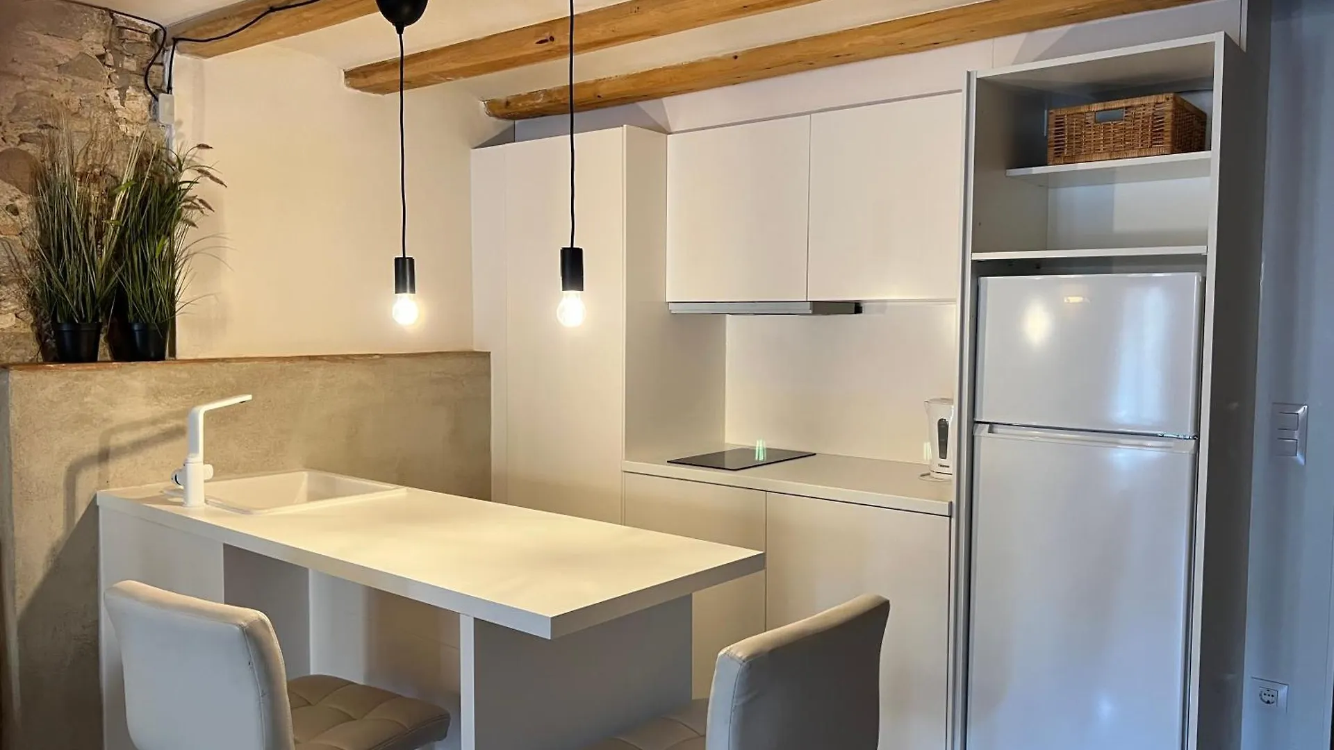 Bellaire Barri Vell Apartment Girona