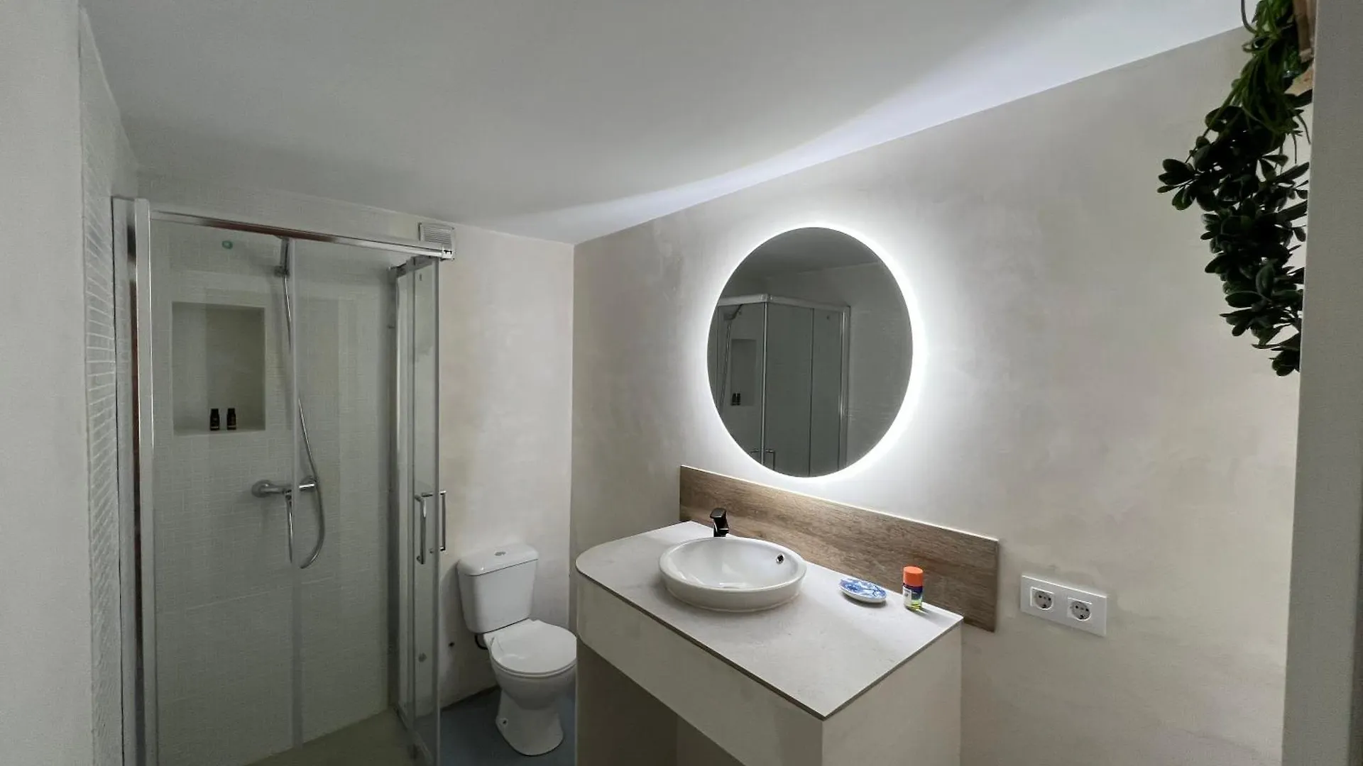 Bellaire Barri Vell Apartment Girona