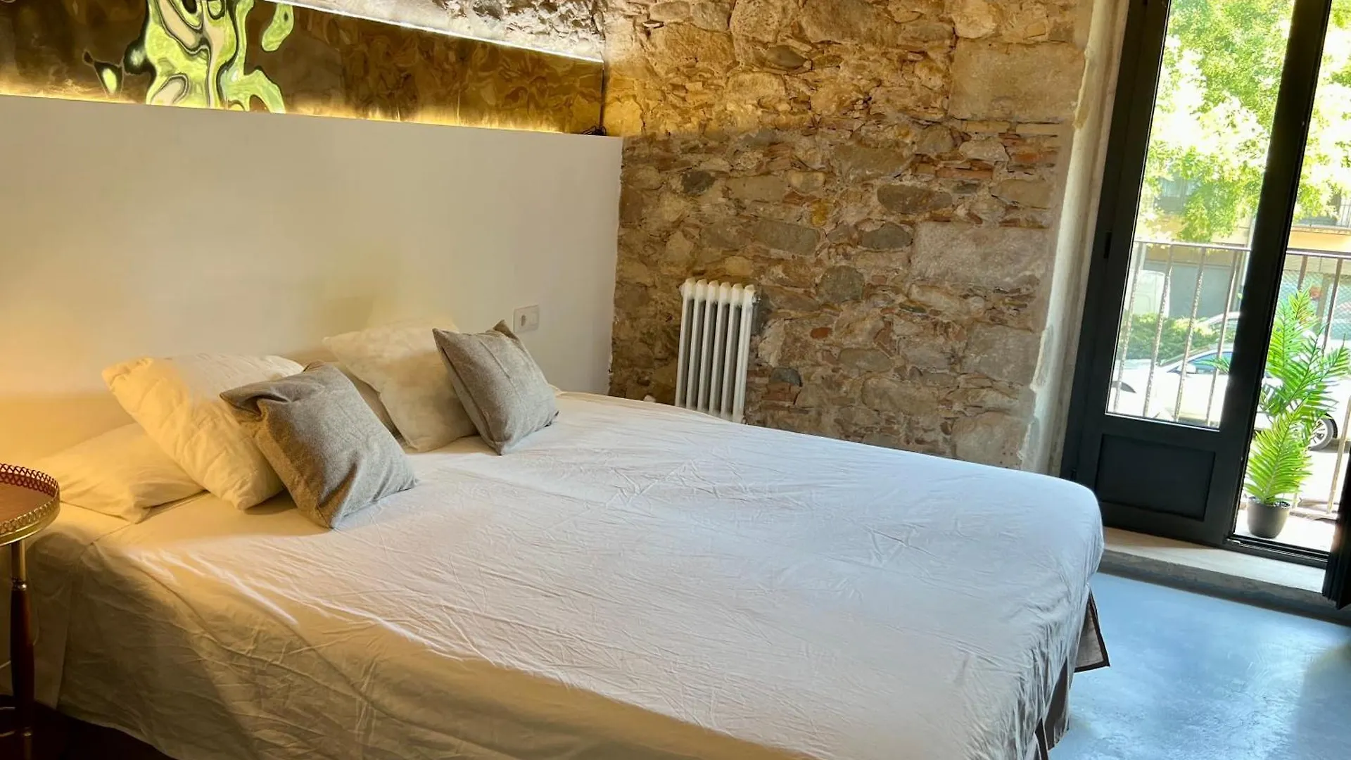 Bellaire Barri Vell Apartment Girona